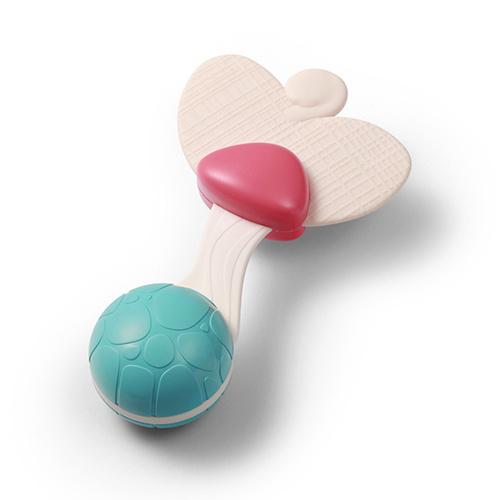1589 RATTLE WITH TEETHING TOY